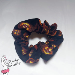 Glowing Jack-O-Lantern Wristie - Cutie Scrunchie